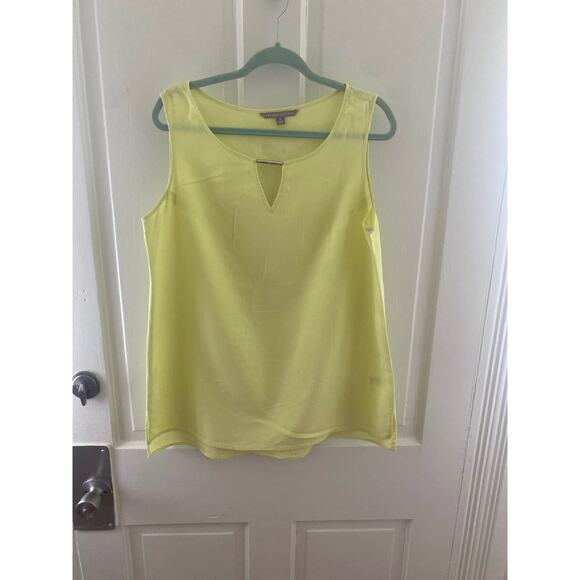 Valerie  Stevens Tops - Women’s Valerie Stevens Linen and Rayon Size Medium Summer